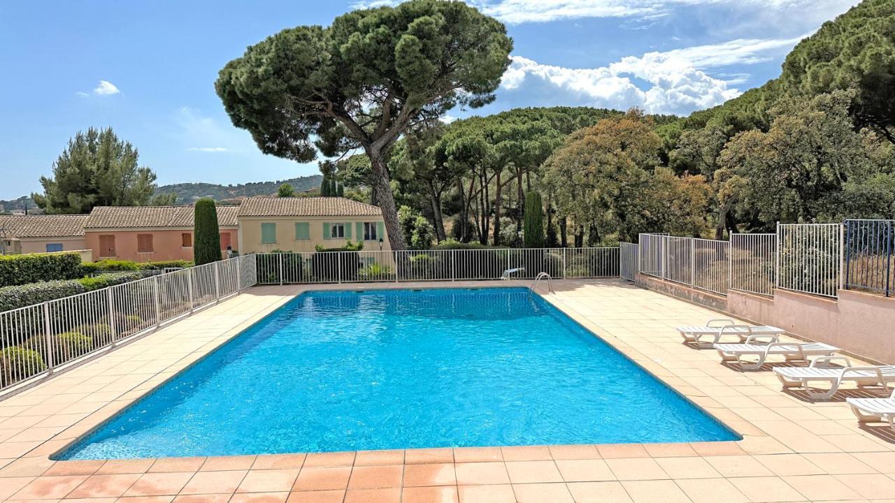 Appartement Les Pins Bleus A8 Sainte-Maxime Exterior foto